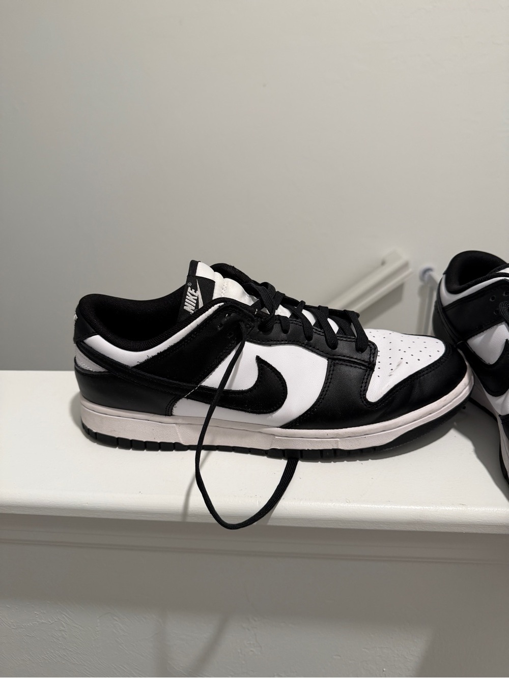 Nike Dunk Low Metro - Panda Dunks - Picture 3 of 6